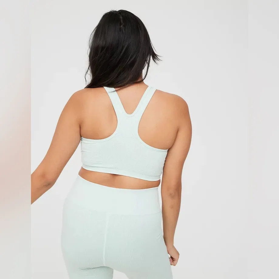 NWOT! Aerie OFFLINE Seamless Floral Racerback Sports Bra - Image 4