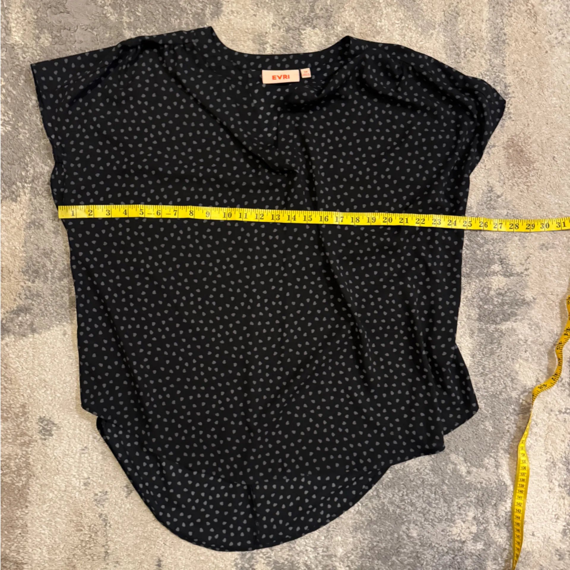 EVRI Women's Blue Patterned Blouse Size 1X - Image 5