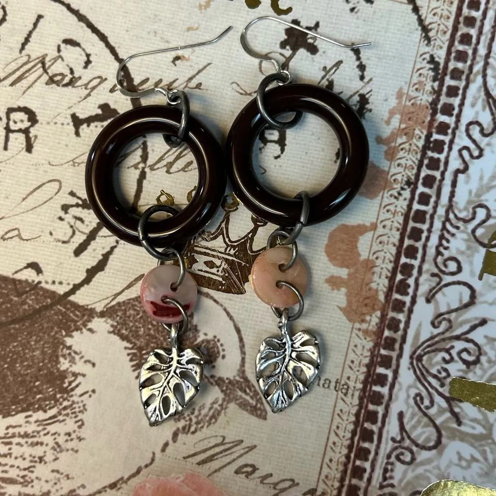 Hand Crafted Vintage Shell Button Earrings Brown - Image 2