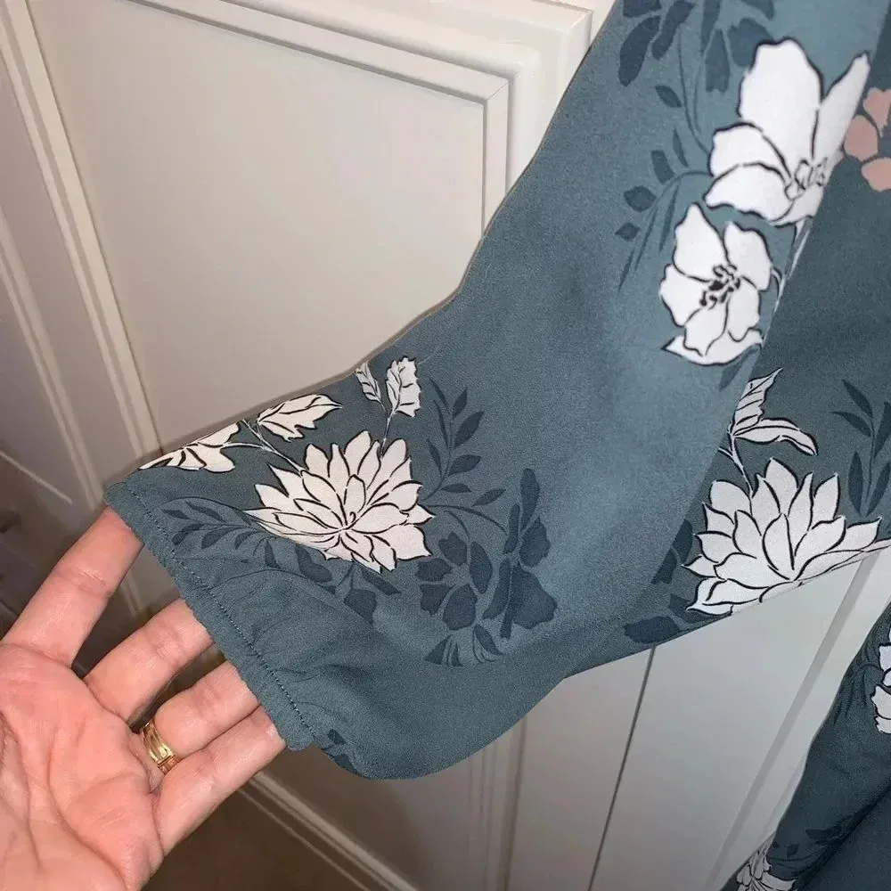 Marisela Blue Floral Peasant Blouse‎ 1X - Image 5