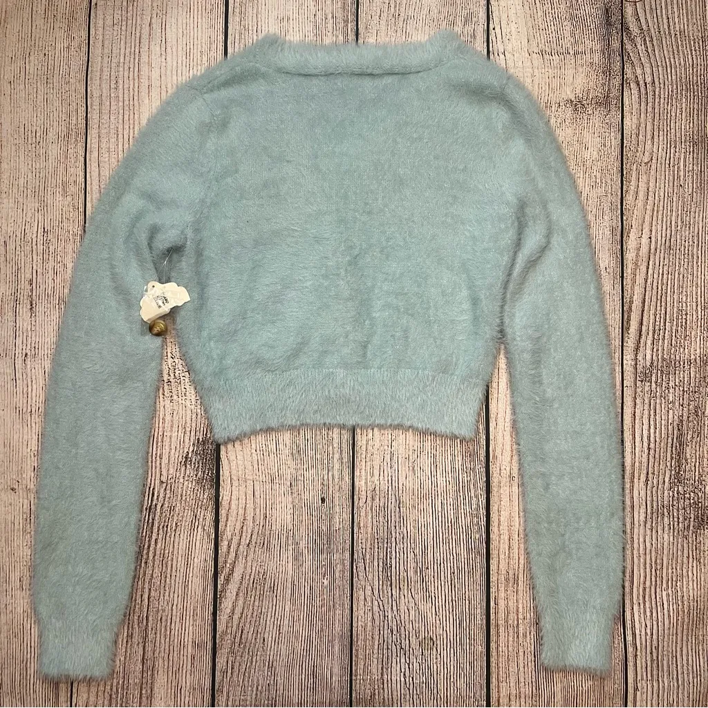 NWT Altar’d State Cropped Fuzzy Light Blue Cozy‎ Sweater Cardigan Women’s Medium - Image 7