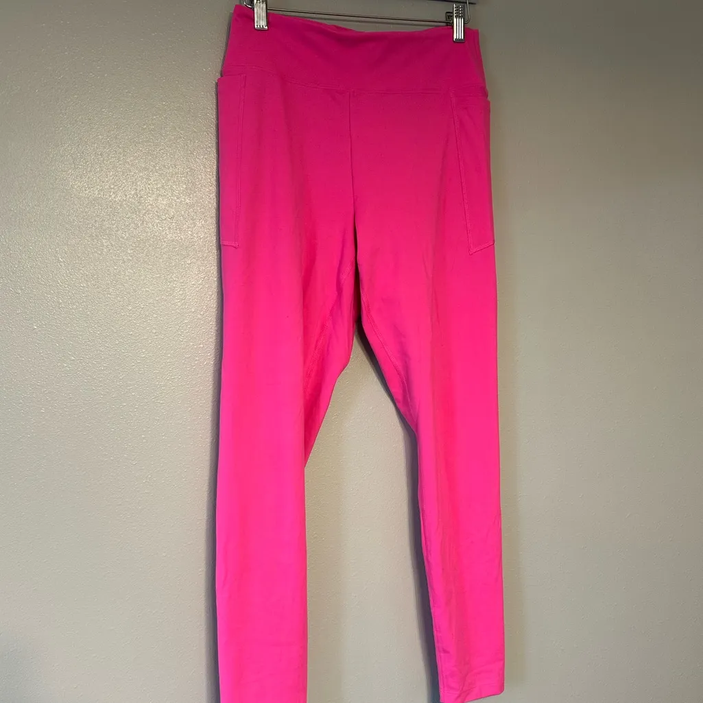 PINK Victoria Secret Women's Leggings - Image 4