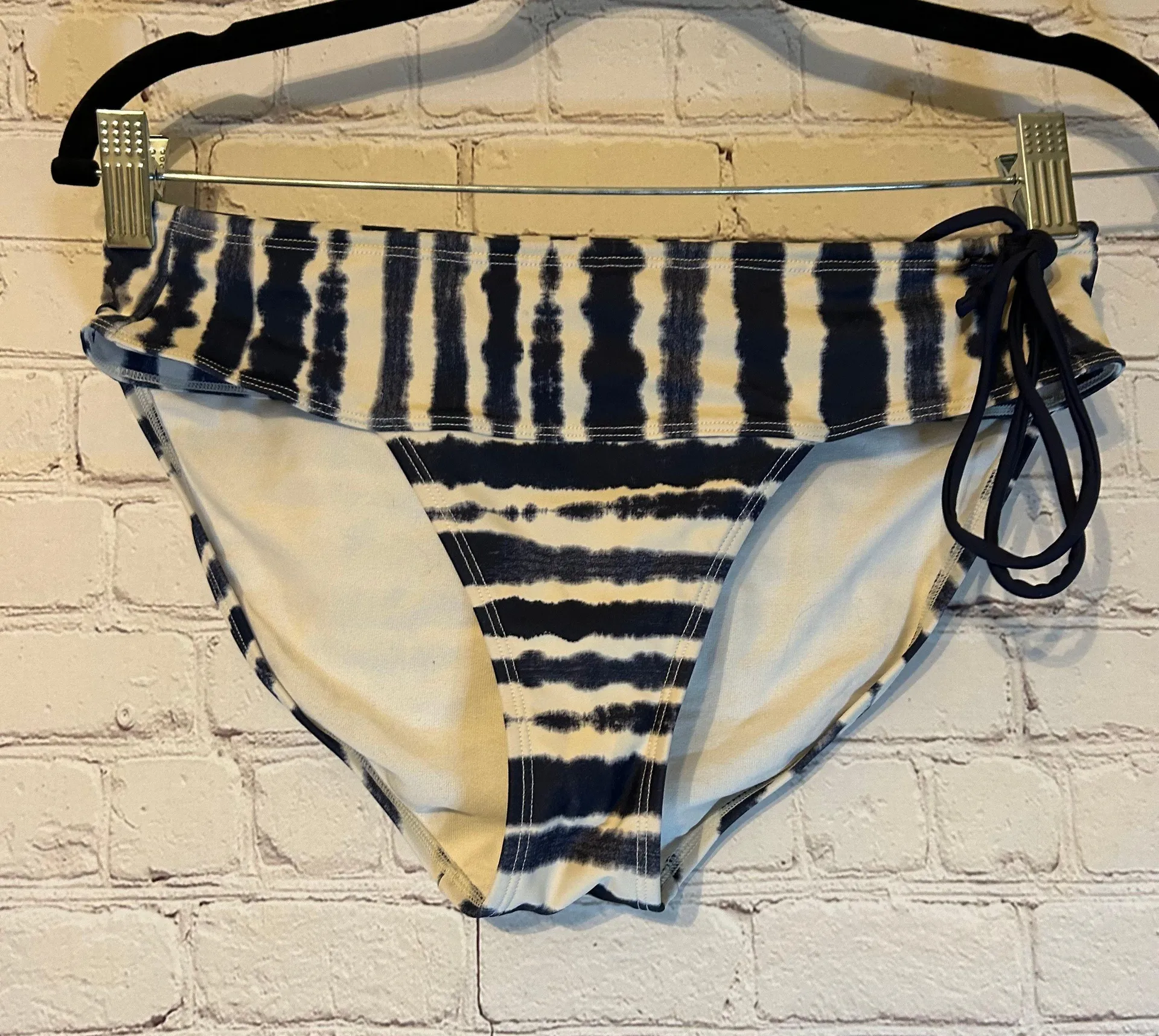 Athleta Wave Break Side Tie Bikini Bottom, M - Image 2