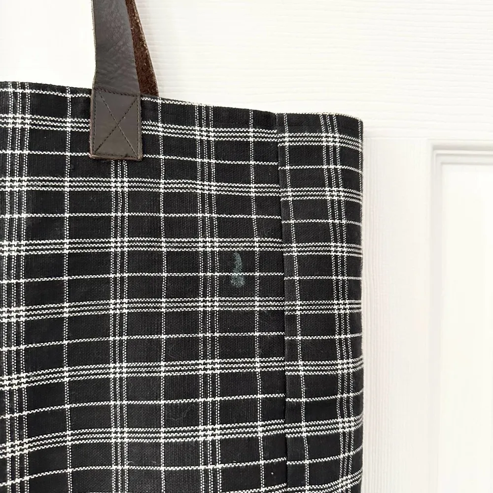 FEED Black White Grid Plaid Brown Leather Strap Tote Bag Nest Artisans - Image 9