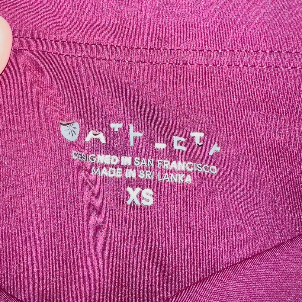 Athleta Burgundy Maroon Mid Rise Ankle Length Athletic Leggings size XS - Image 4