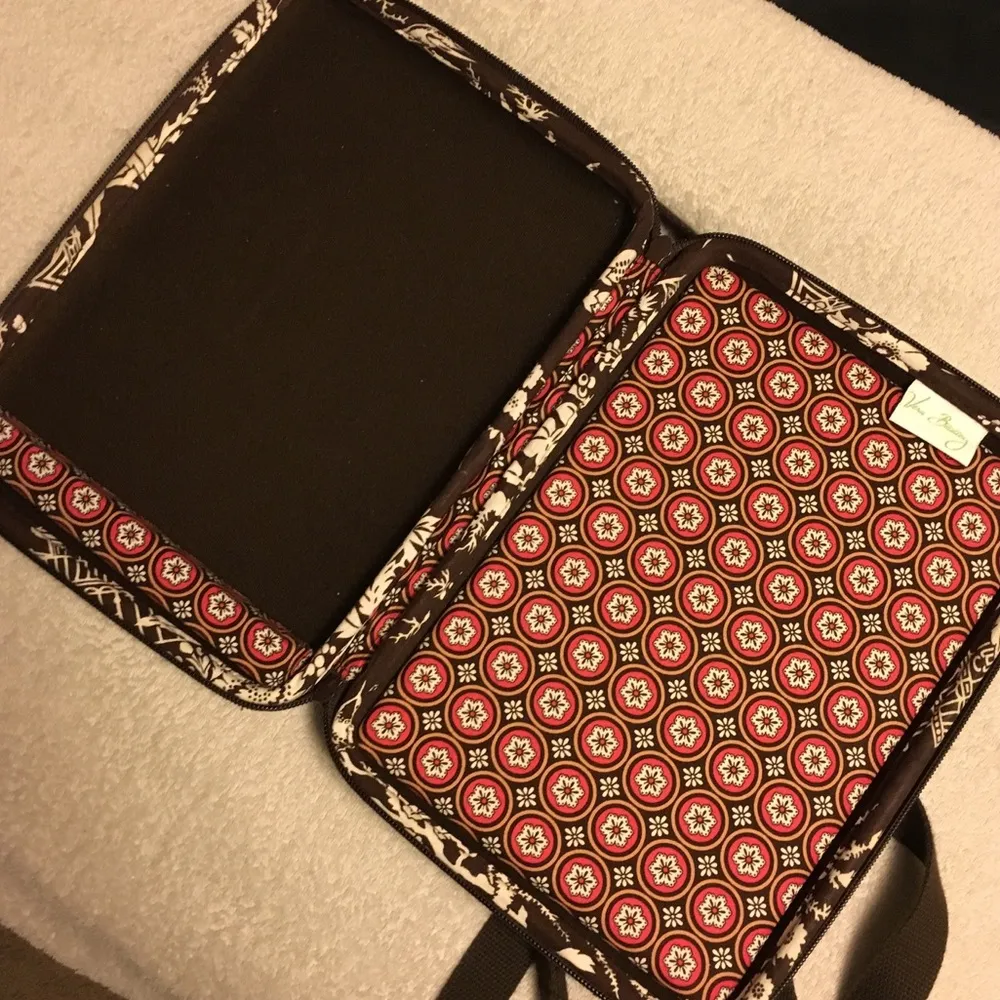 Vera Bradley Tablet Hard Case - Image 2