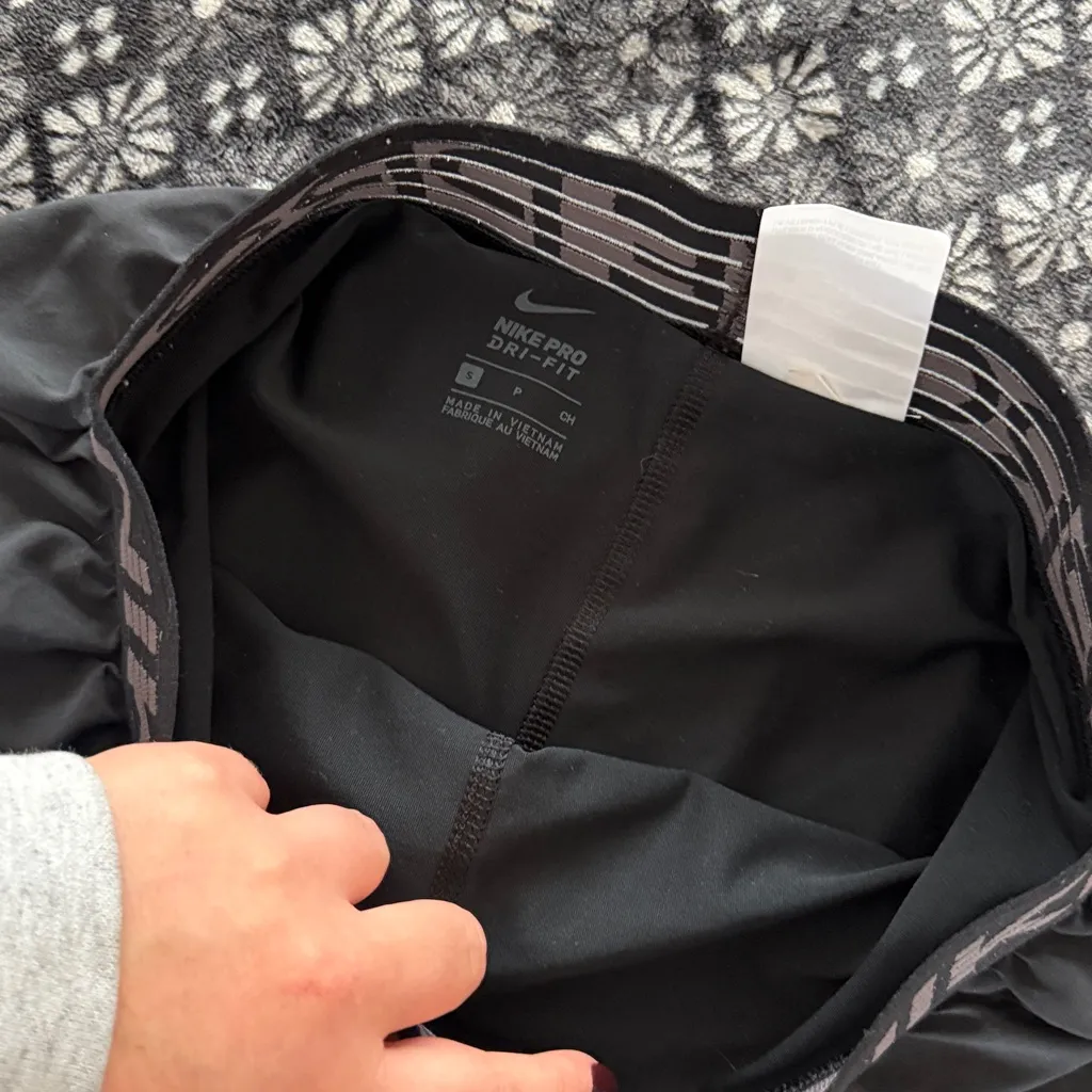 Nike Flex Shorts - Image 3