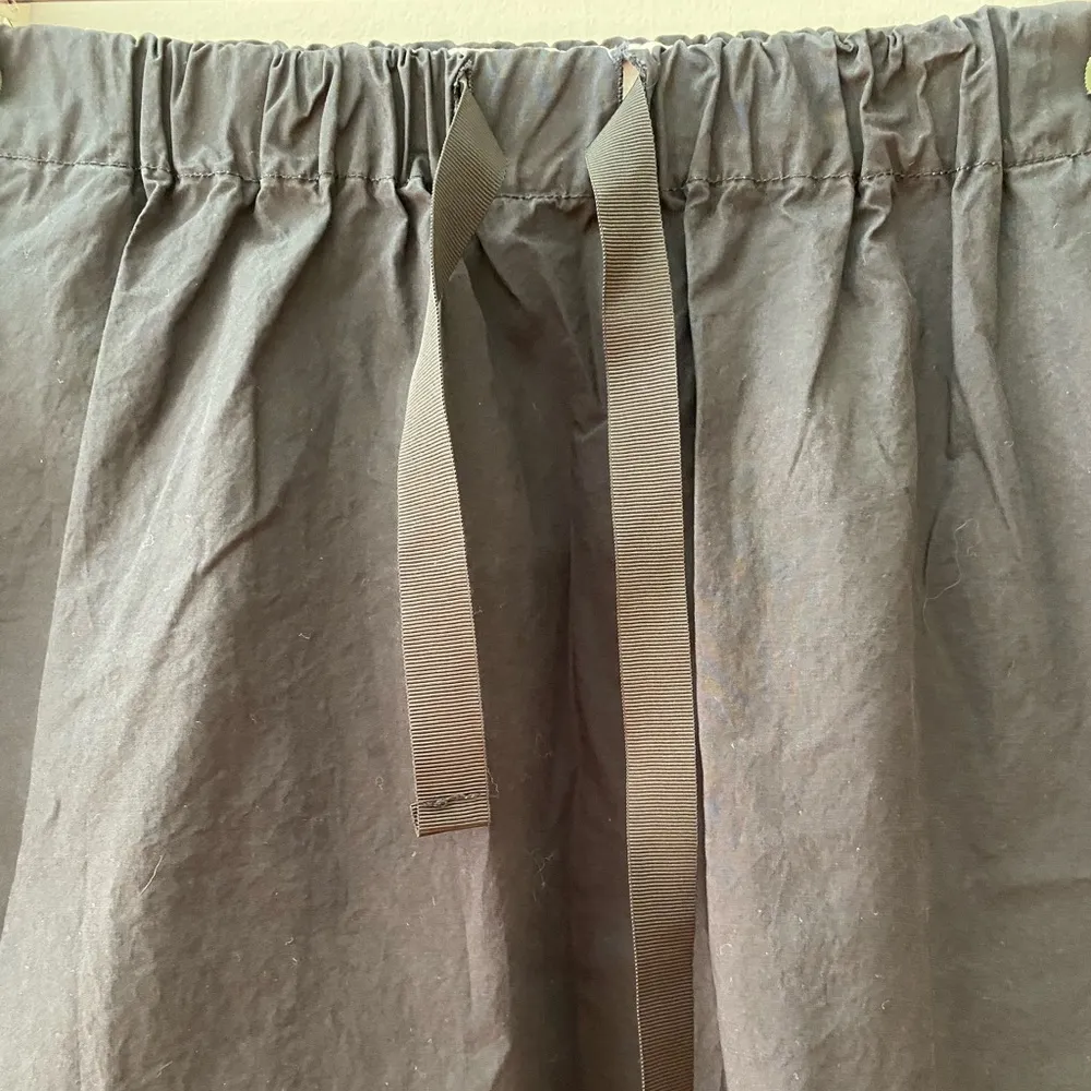 Vineyard Vines Active Skirt Tennis Swim Women's EUC Size Small - Image 3