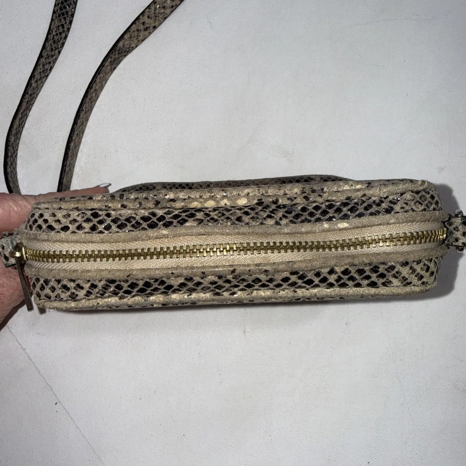Michael Kors Snakeskin Handbag/Cross body Purse Good Condition. - Image 13