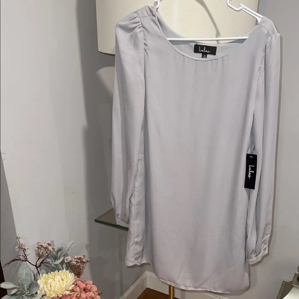 Lulu's Light Gray Blouse Size XS - Image 6