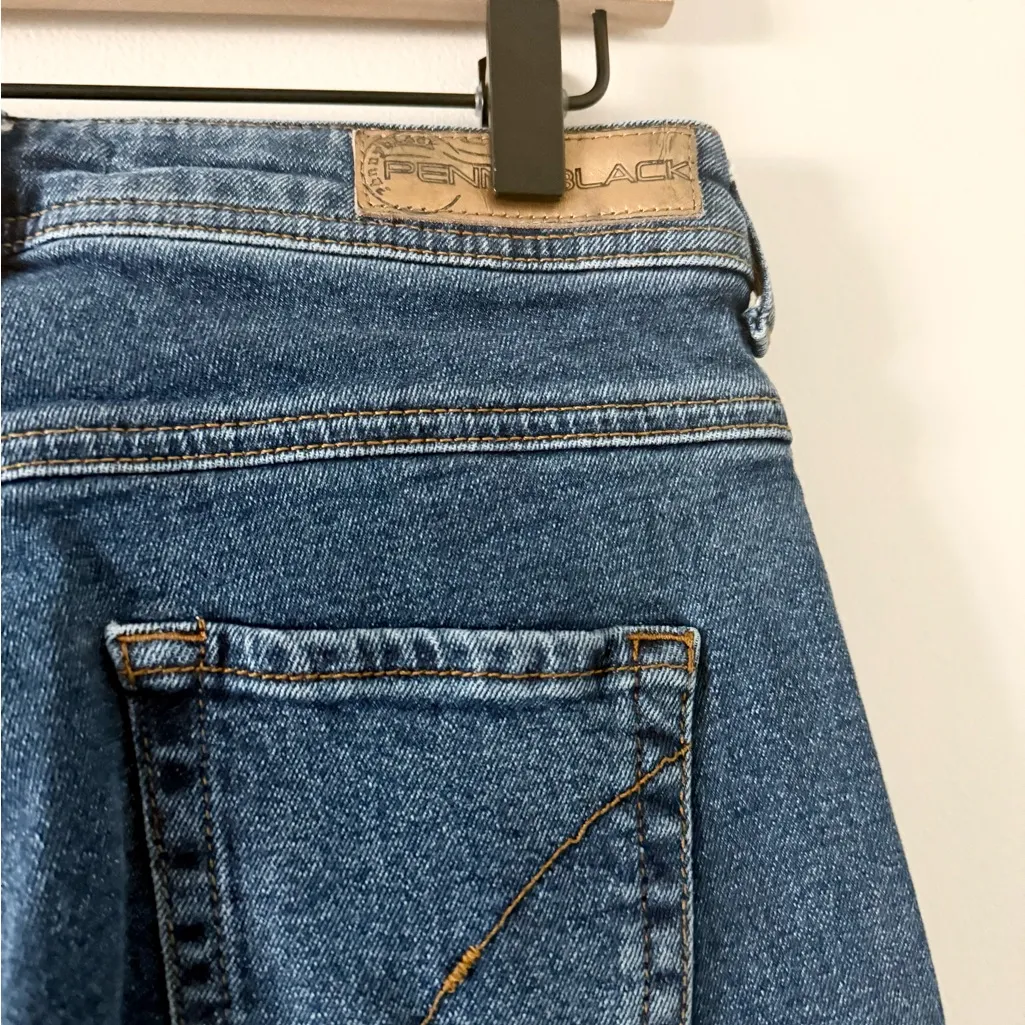 Penny Black High Waist Tapered Jean in Medium Wash Size 4 Blue - Image 4