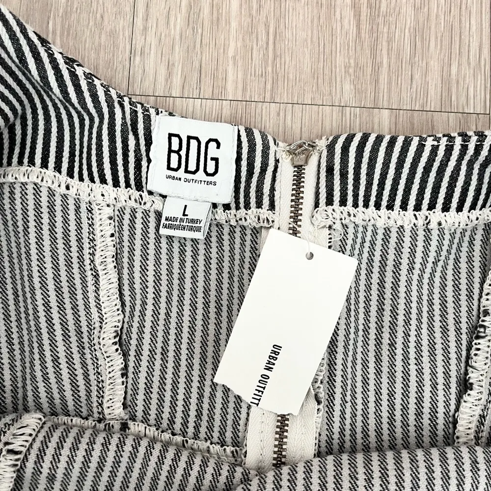 NWT BDG Urban Outfitters Hudson Pinstripe Denim Mini Dress Size Large - Image 7