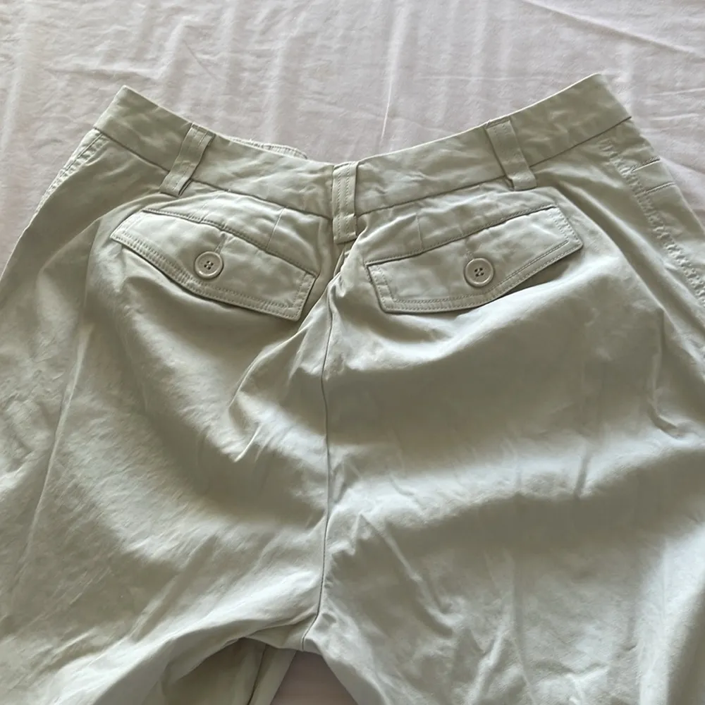 Imported from Europe light khaki crop pants 36 inch waist Size undefined - Image 3