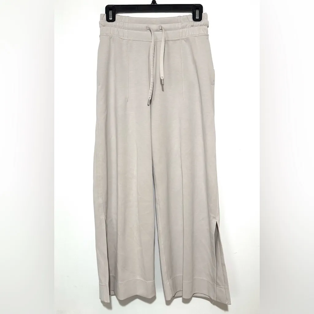 Lululemon Soft Ambitions Pants Women 4 White Opal High Rise Crop Softstreme - Image 5