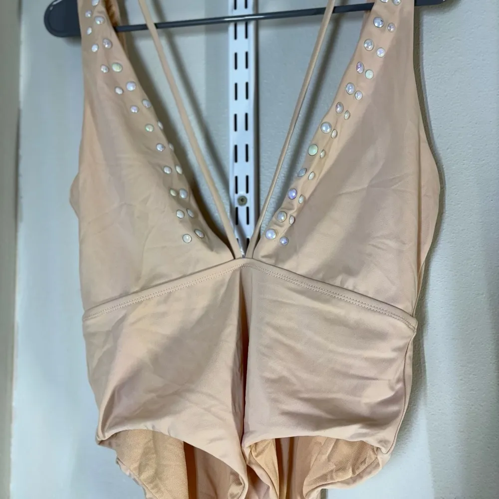 Reef kaleidoscope nude plunge front strappy swimsuit with pearl accents - Image 15