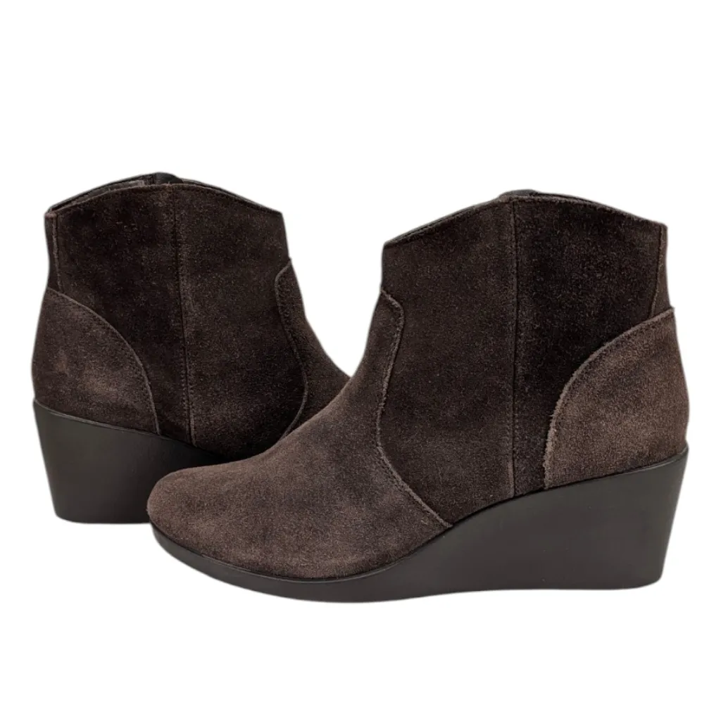 CROCS Leigh Suede Wedge Boots GUC Size 8.5     S4021 - Image 5