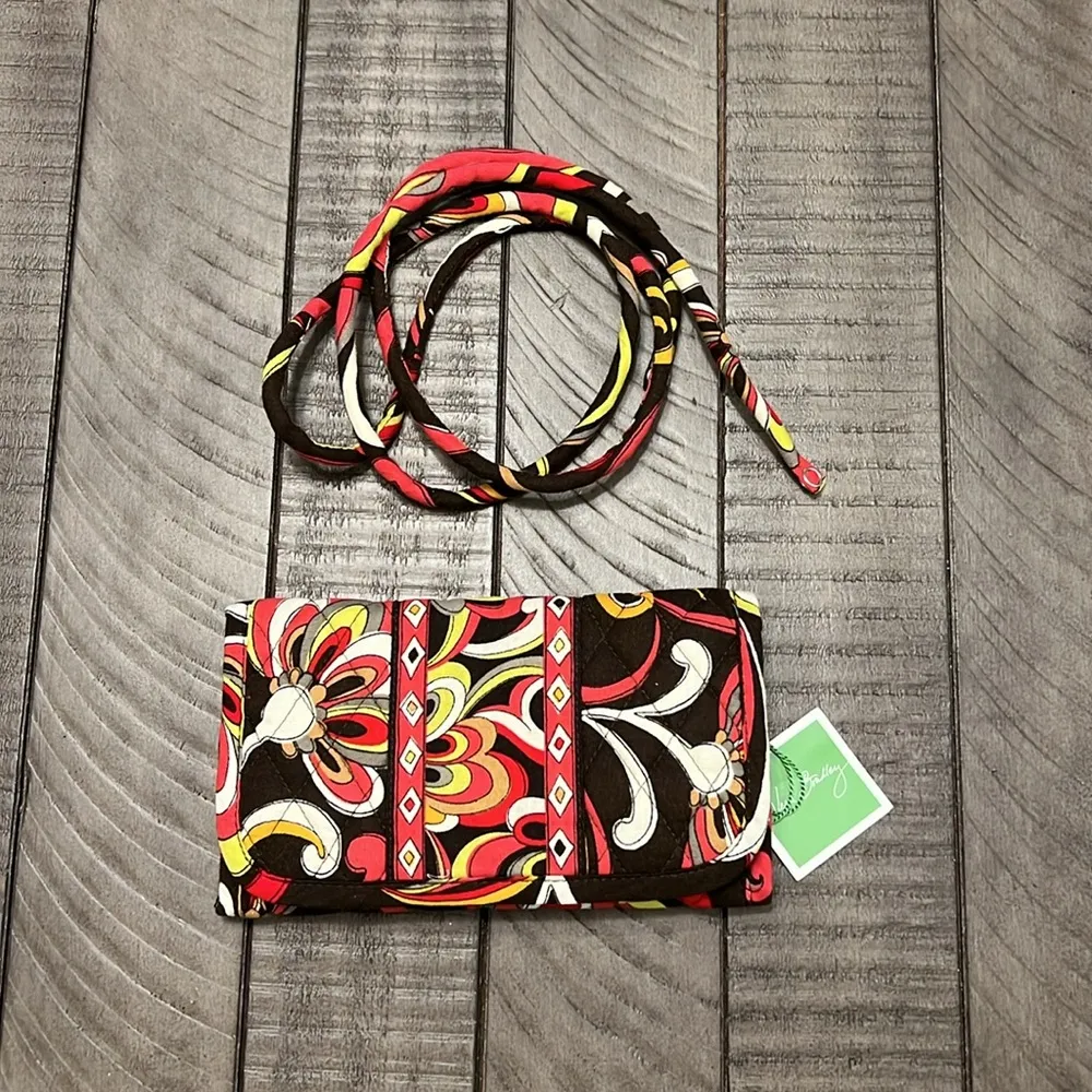 Vera Bradley NWT RETIRED Puccini Trifold Wallet Crossbody W/removable strap - Image 6