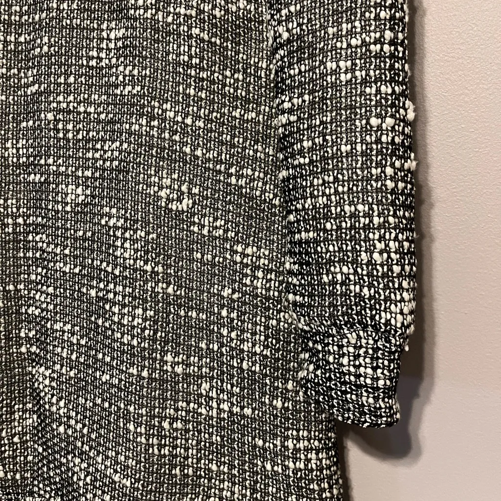 Like new Fabletics hooded sweater dress—medium - Image 3