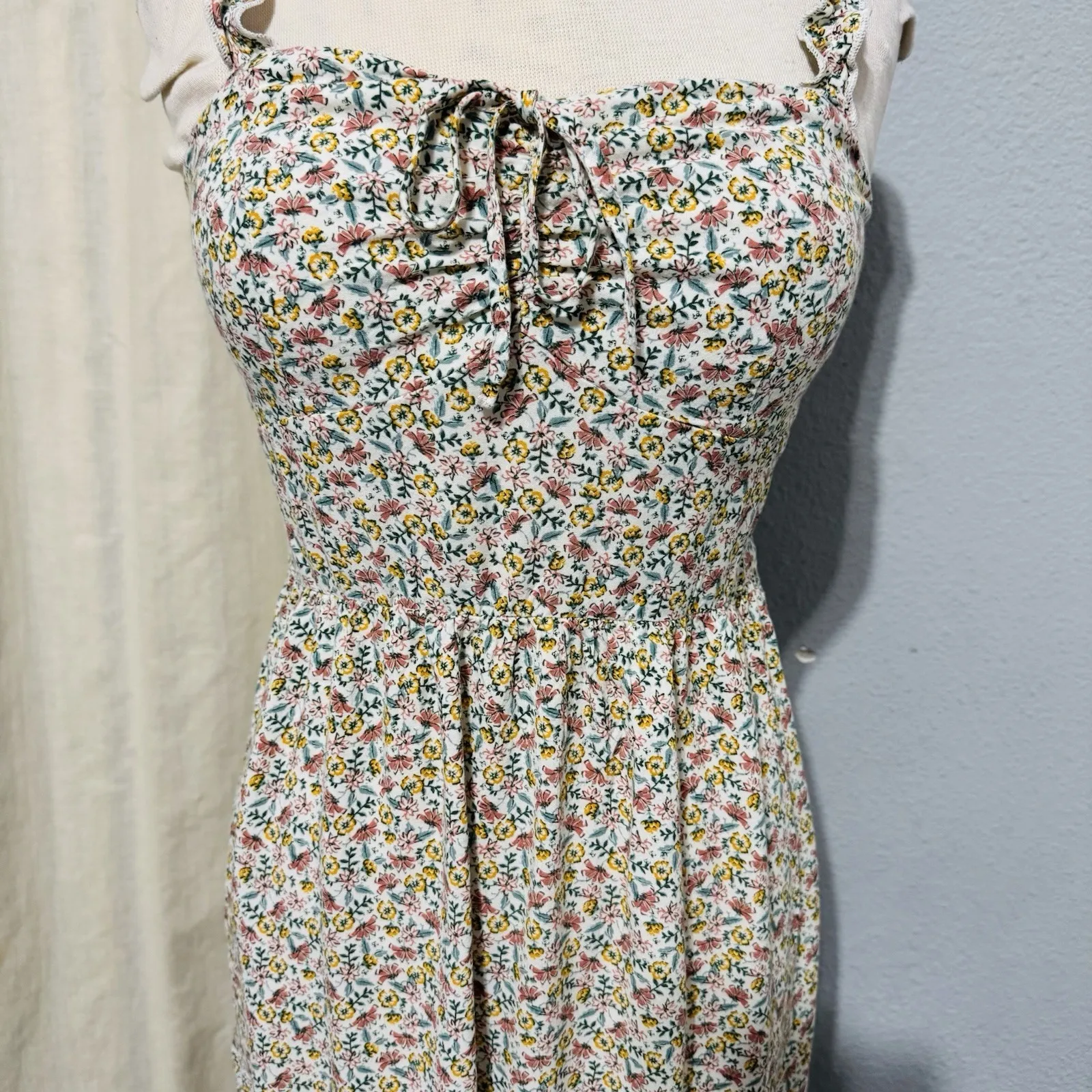 AUW L Green Floral Smocked Tie-Front Ruffle Strap Slit Midi Dress Padded Bra - Image 3