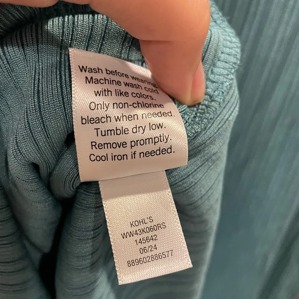 Nine West Texture Wrap Top Blue size Small Office Work Top - Image 6