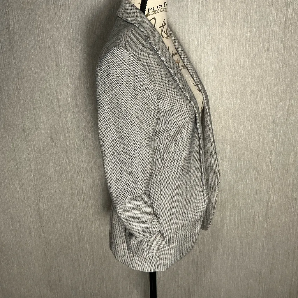 H&M Light Gray Women's Blazer Size XS - Image 3