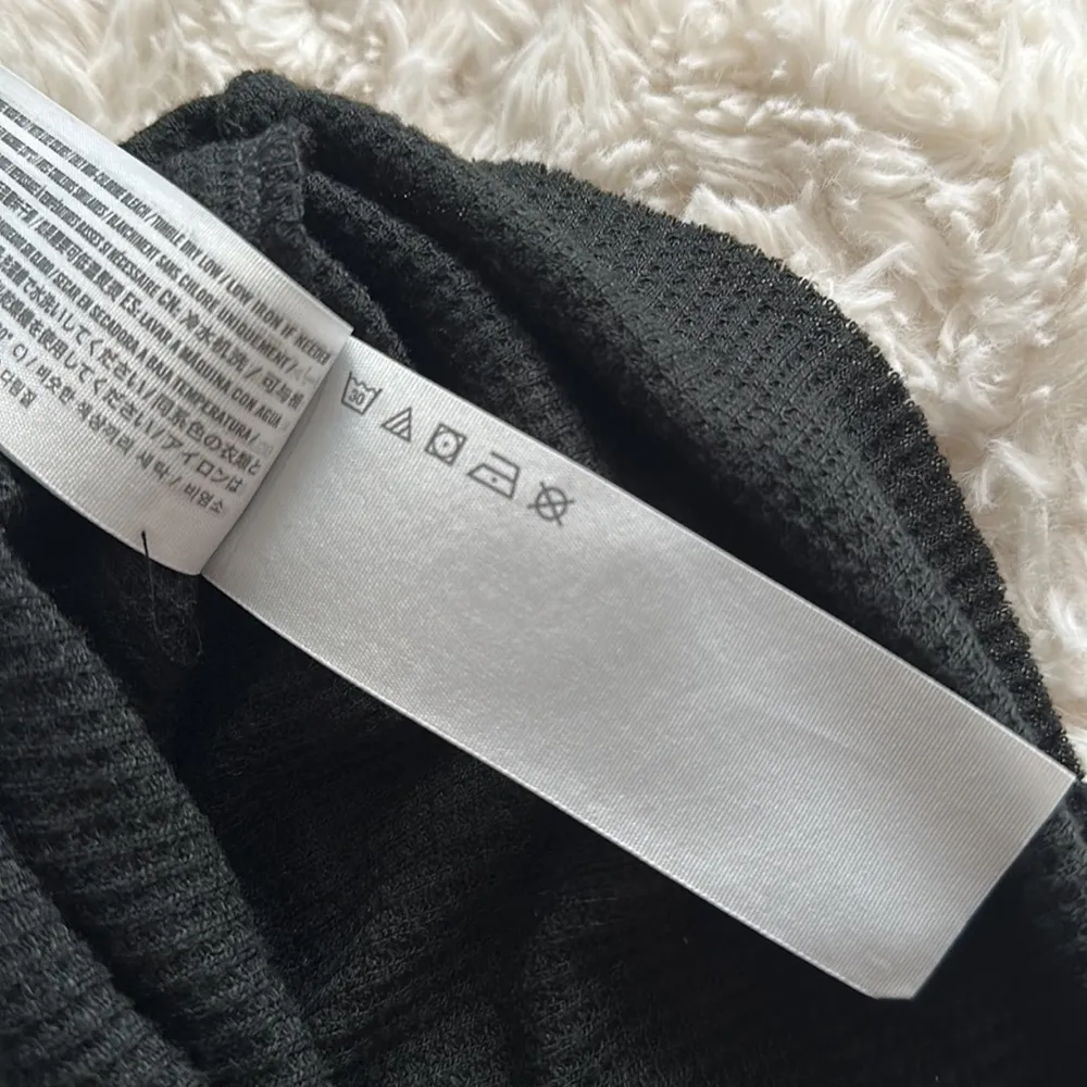 Hollister Boyfriend Tee - Image 4