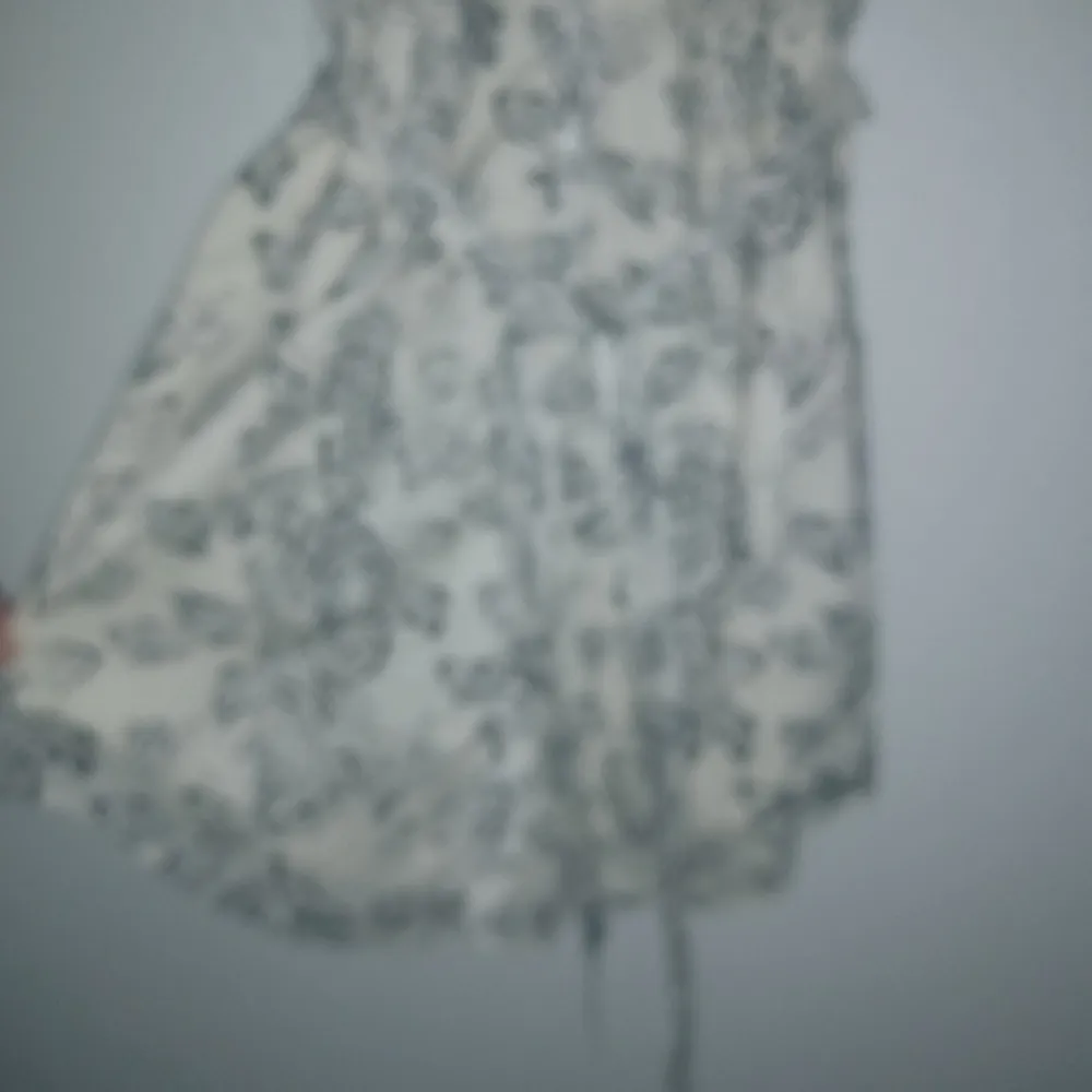 Banana Republic 4 Sleeveless Cotton Button Down Front Collared Shirt Dress - Image 3