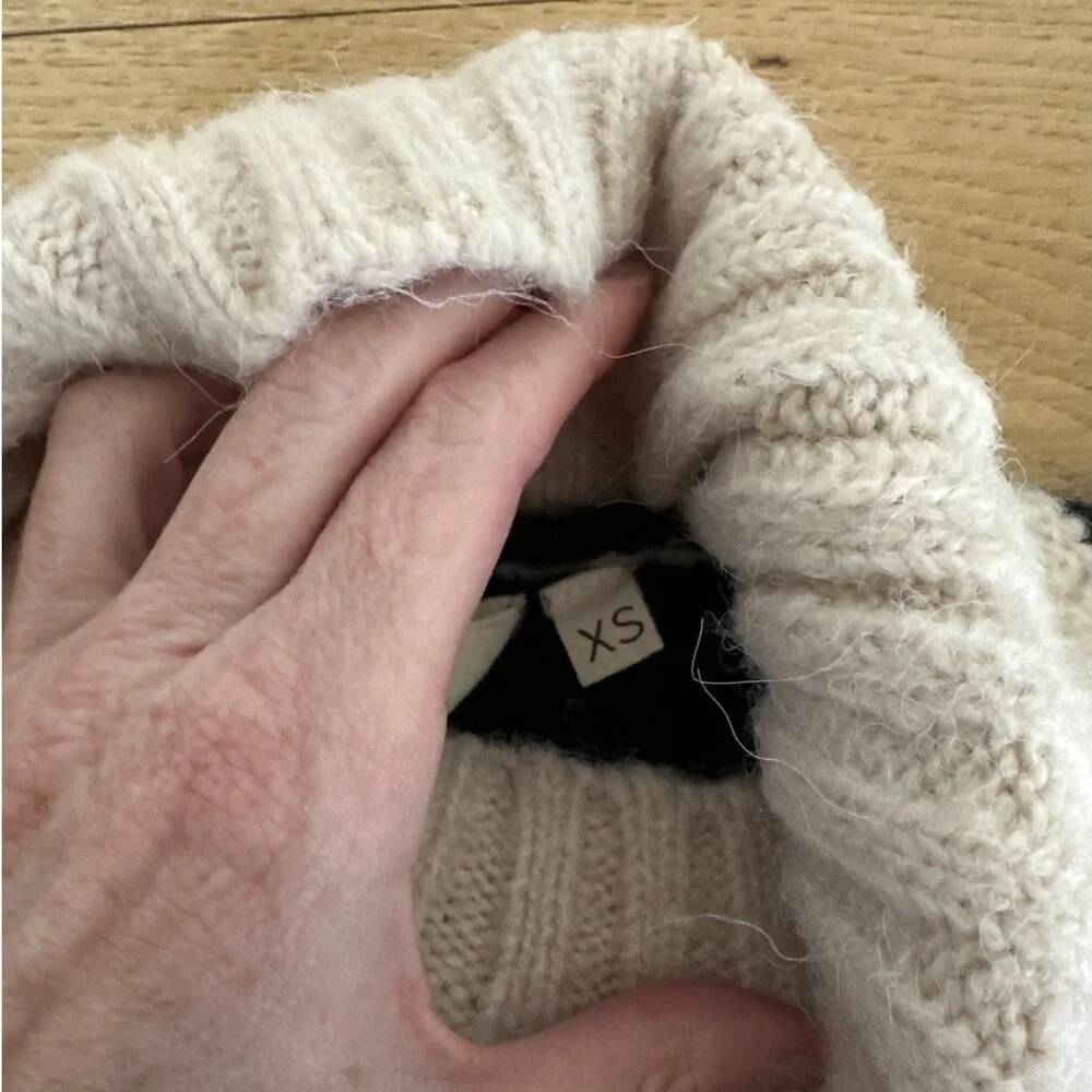 Verge Girl - Ada Oversized Knit Jumper Sweater in Black & Beige - Image 3