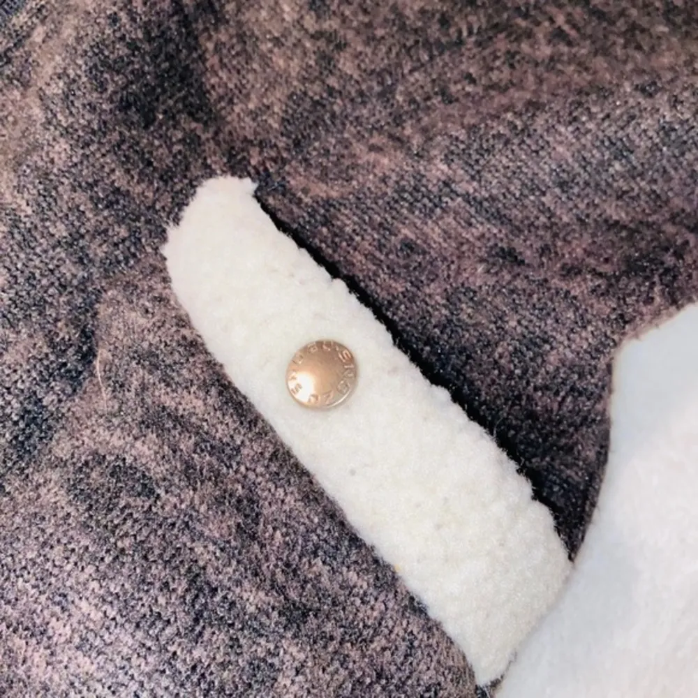 SNOZU Performance Hooded Winter Coat sz M - Image 7