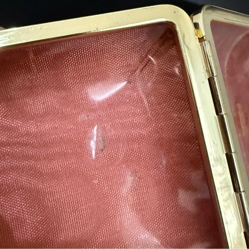 Vintage 60’s LINDEN Travel Wind Up Alarm Clock W/ Fold Out Photo Frames Brown - Image 14