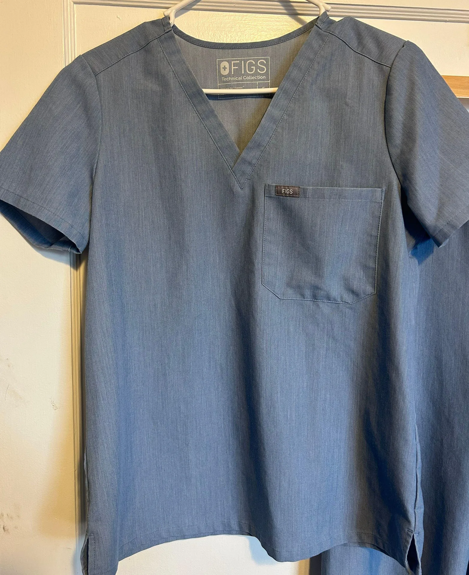 Scrubs Set - Image 2