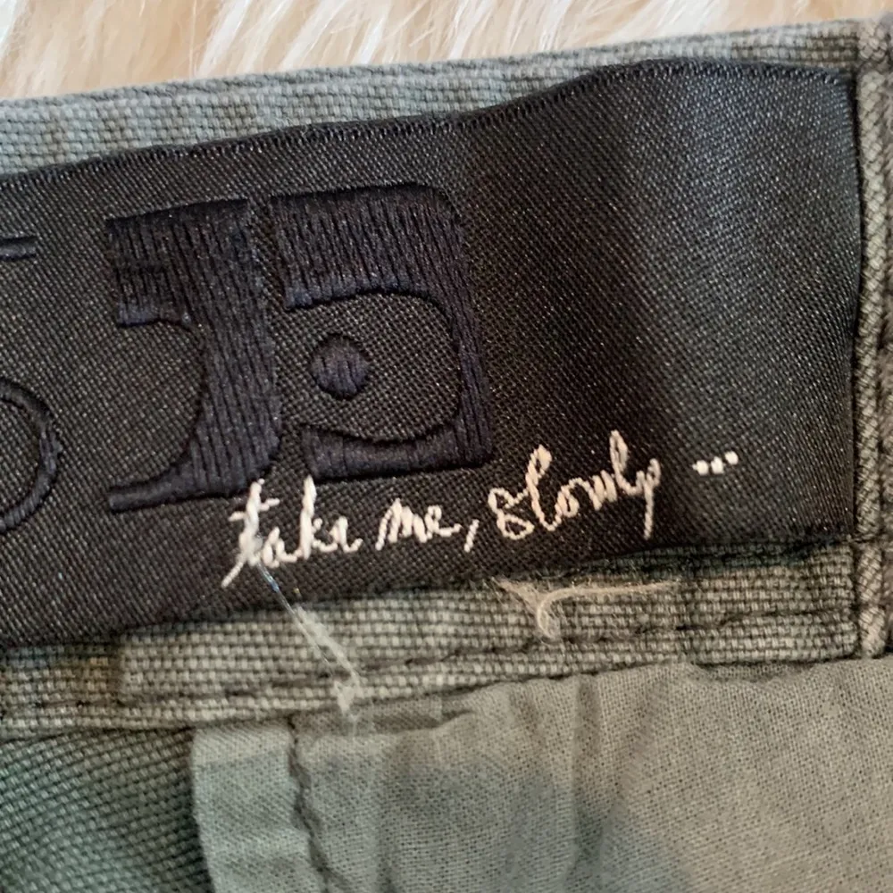 Joe's Jeans Take Me, Slowly Shorts Size 27 - Image 8