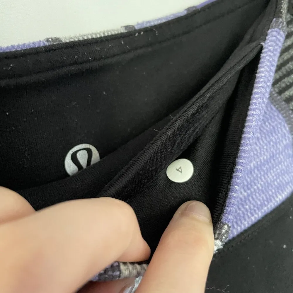 Lululemon Black & Purple Cropped Yoga Pants Size 4 athleisure pants - Image 4