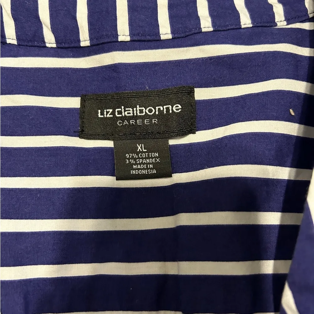 Liz Claiborne Career Sleeveless
Striped Tie Front Top Blouse size xl - Image 4