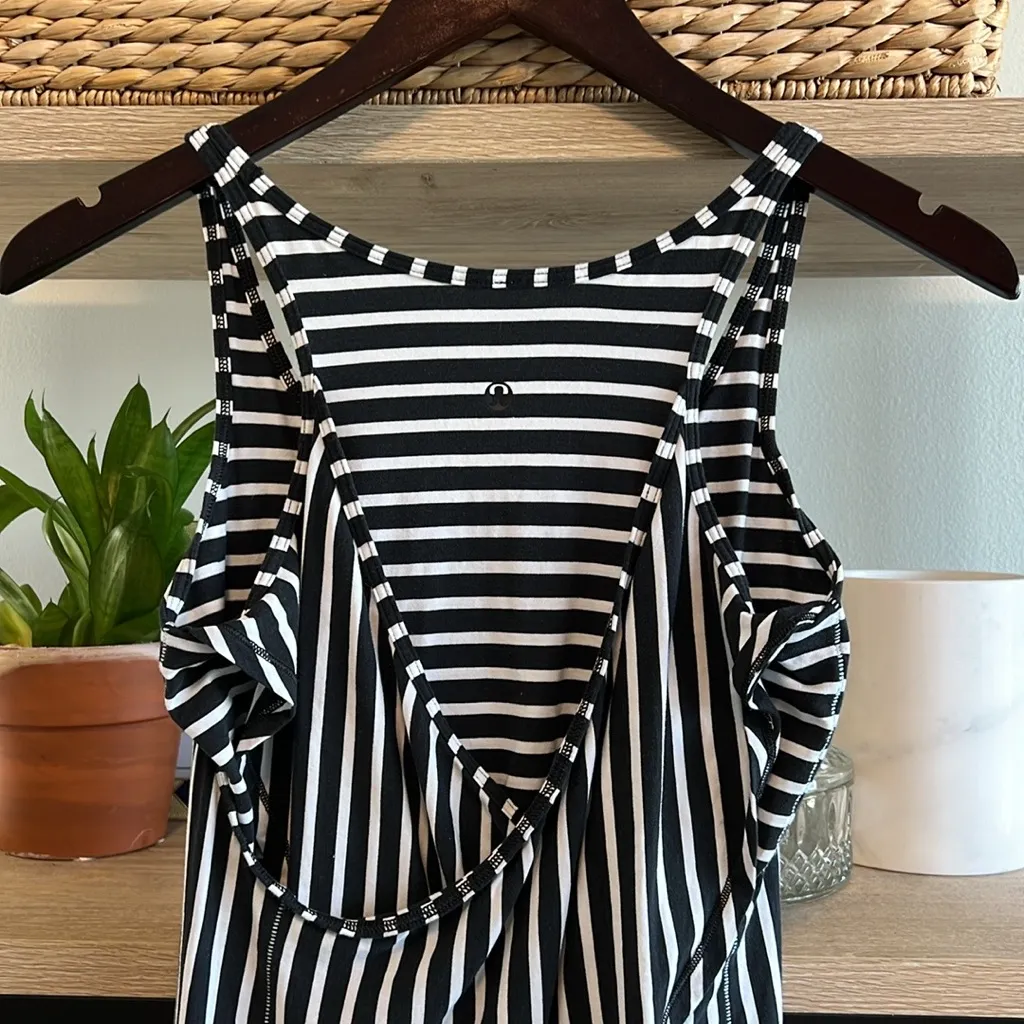 Lululemon Athletica Vita Stripe Knit Crossover Racer Back Tank Top, 6 - Image 4