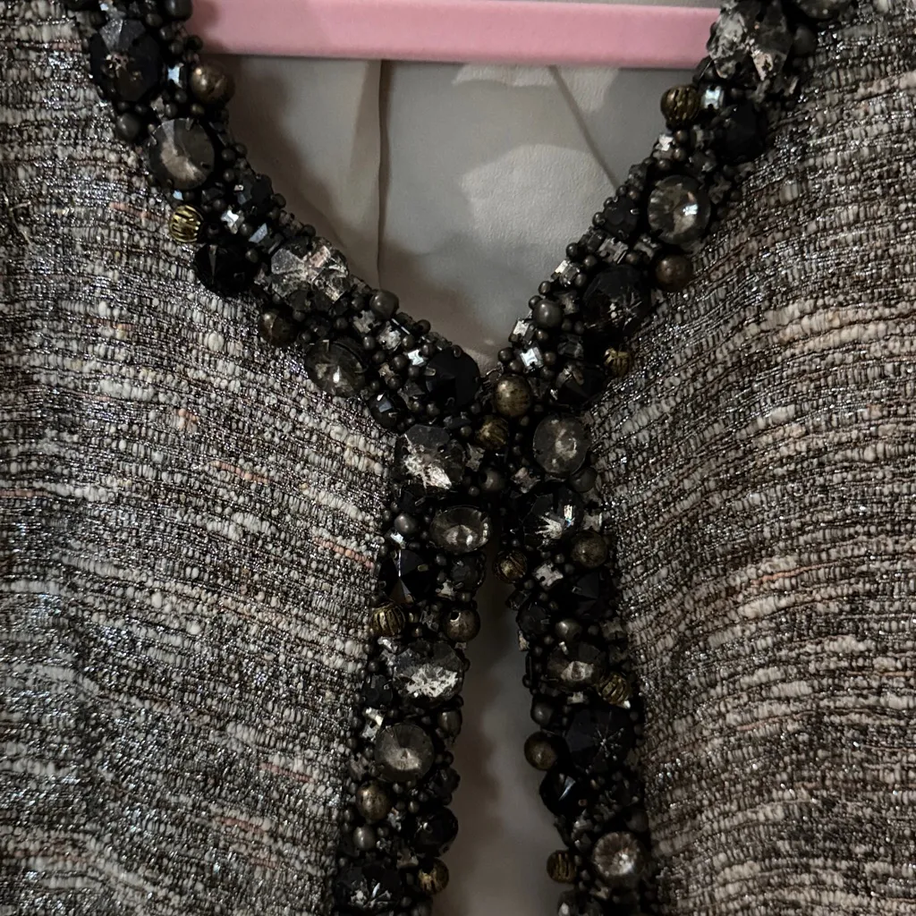 Elegant Women's Tweed Jacket with Beaded Trim marna Ro sz large Black - Image 3