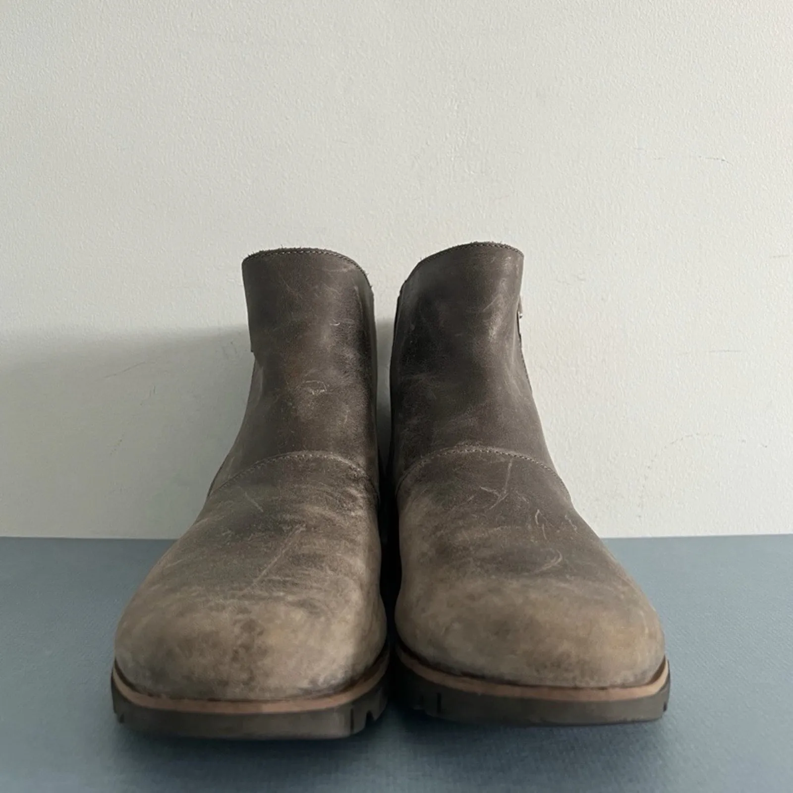 Sorel Harlow Quarry Gray Leather Waterproof Zip Ankle Booties - Image 4