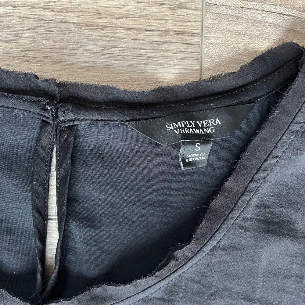 Vera Wang Tank Top Satin Sequins Small - Image 3