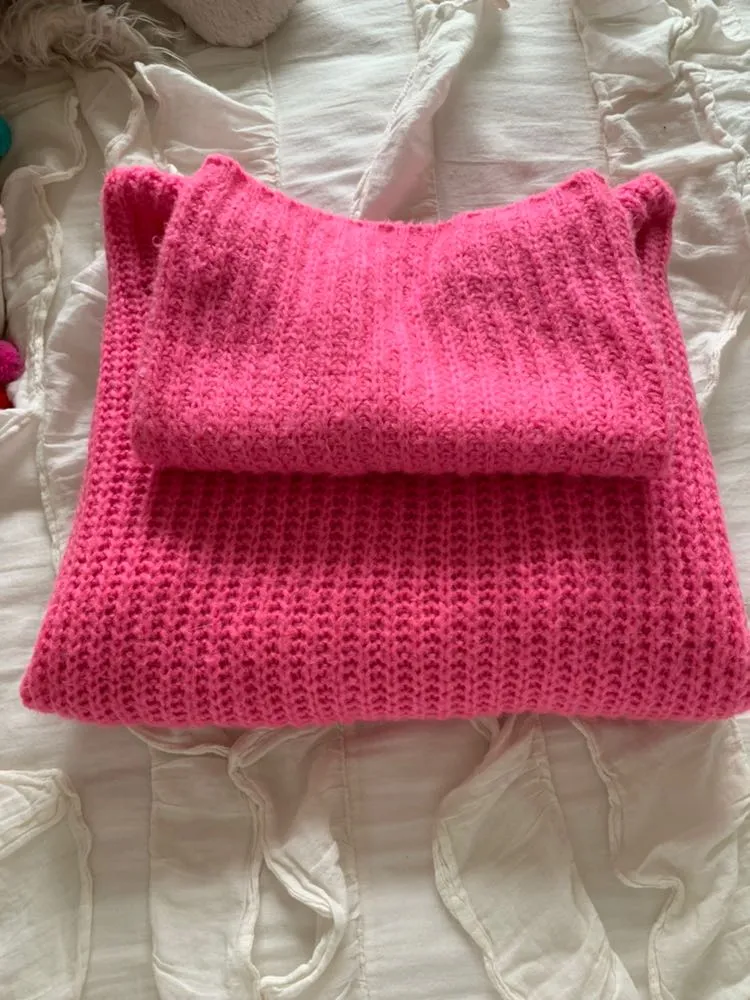 Boohoo Neon Pink Sweater  - Image 2
