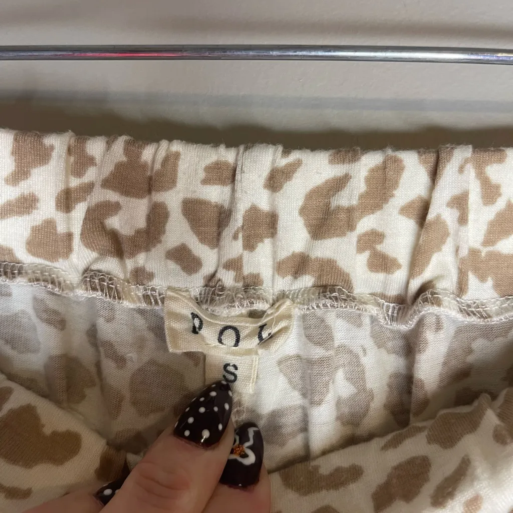 POL  Cream and Tan Patterned Pants - Image 4