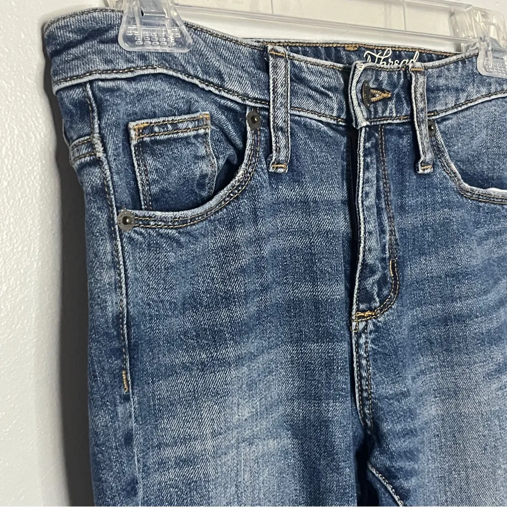 Universal Thread Indigo Women's Boot Leg Jeans - Image 4