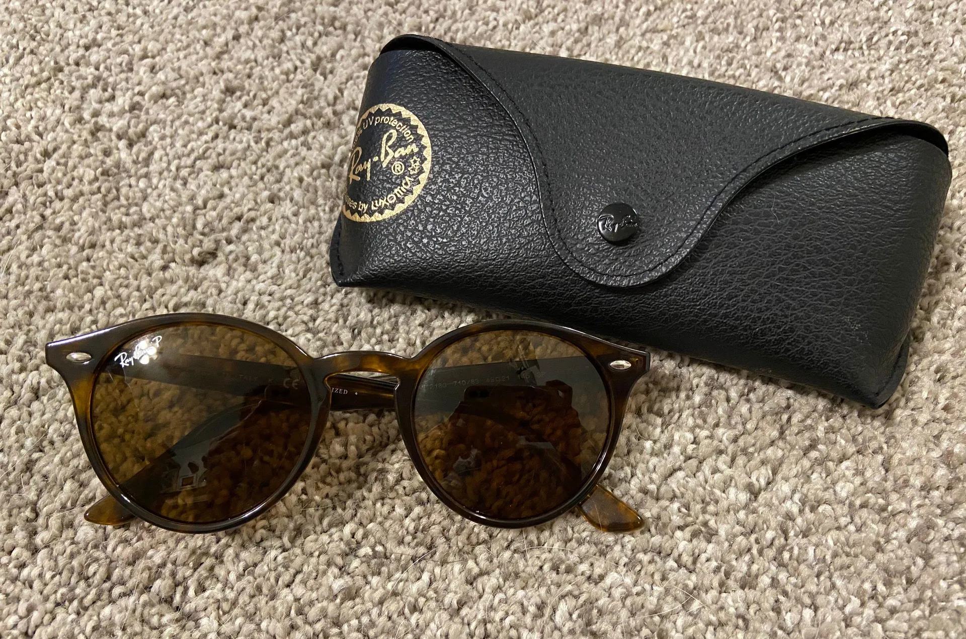 Ray-Ban Brown Round Polarized Sunglasses - Image 4