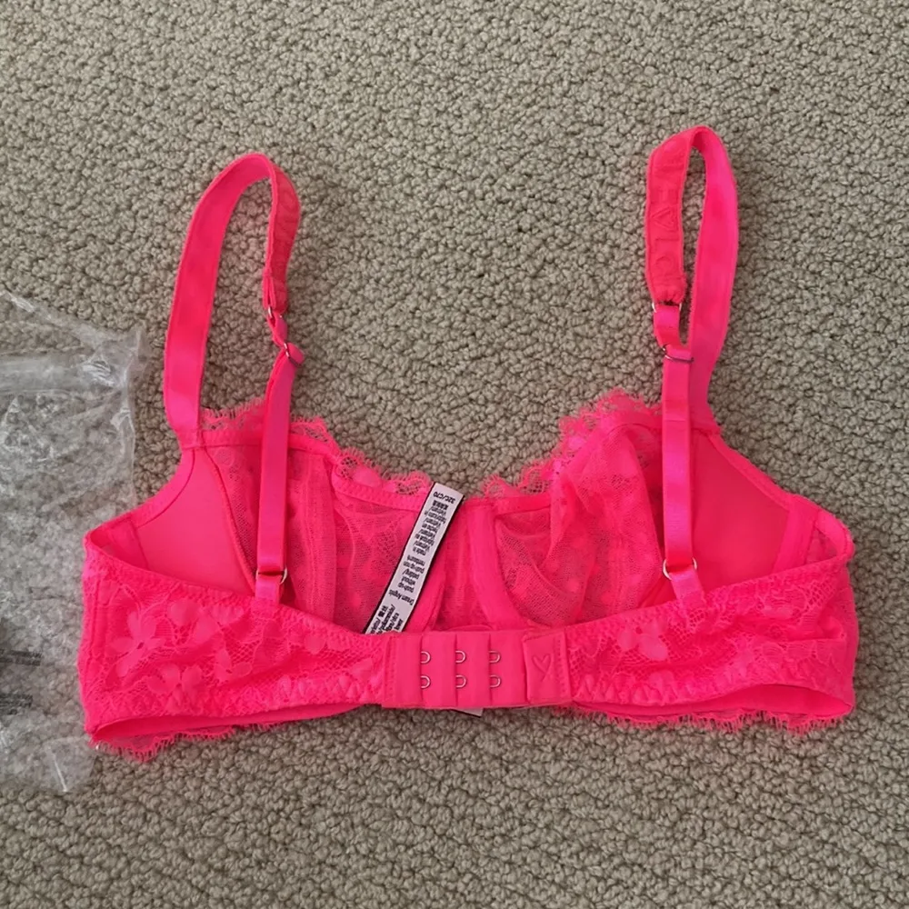 Victoria’s Secret Dream Angels Push-Up Without Padding Lingerie Bra 32C Pink NWT - Image 3