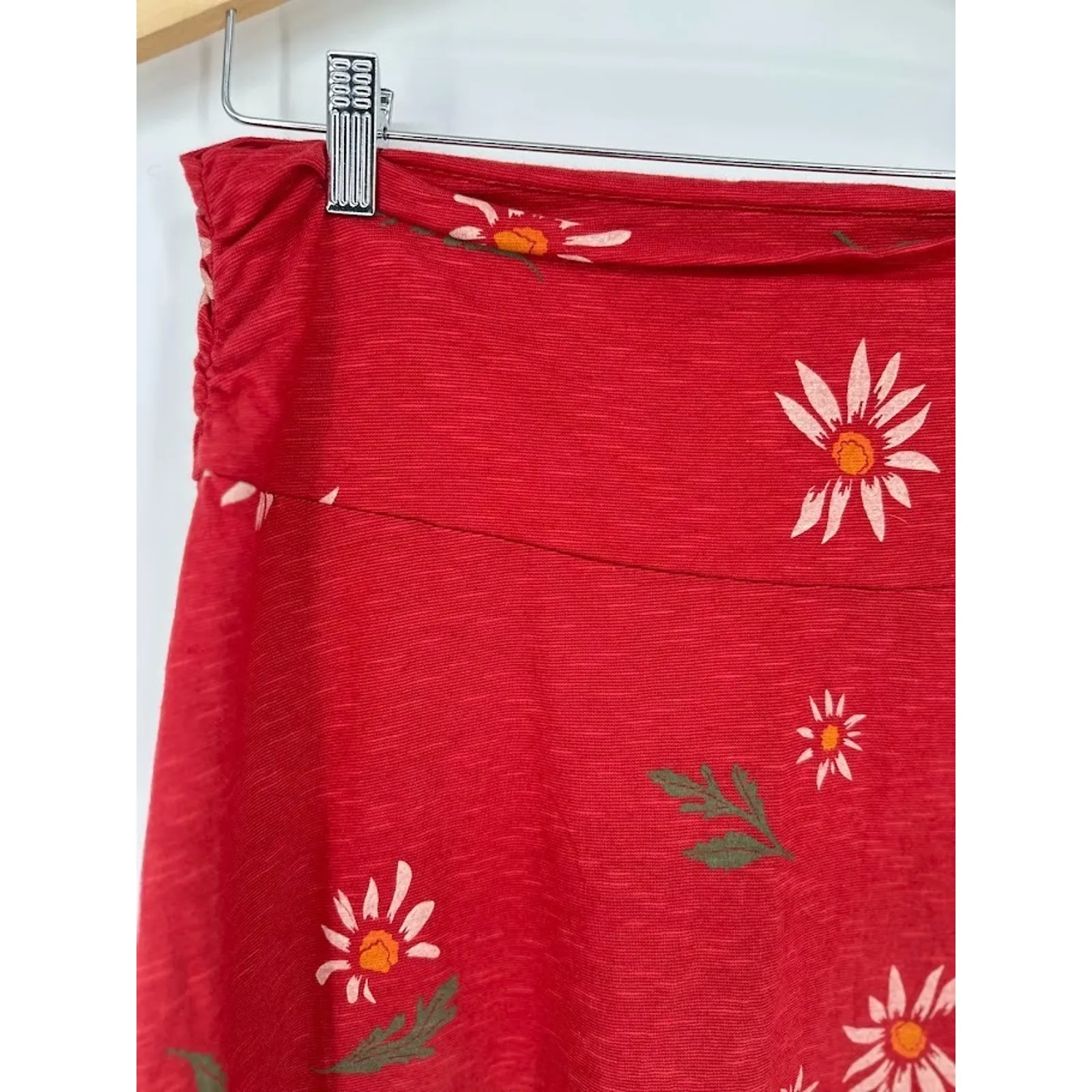 Toad & Co Chaka Skirt Sz M Organic Cotton Blend Red Floral Poppy Beachy Boho - Image 2