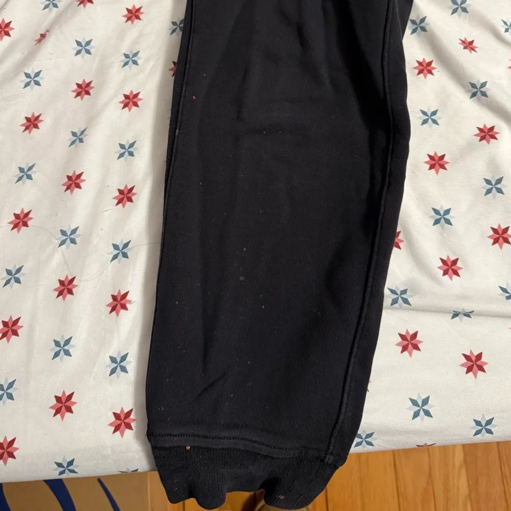 Lululemon women’s black joggers - Image 3