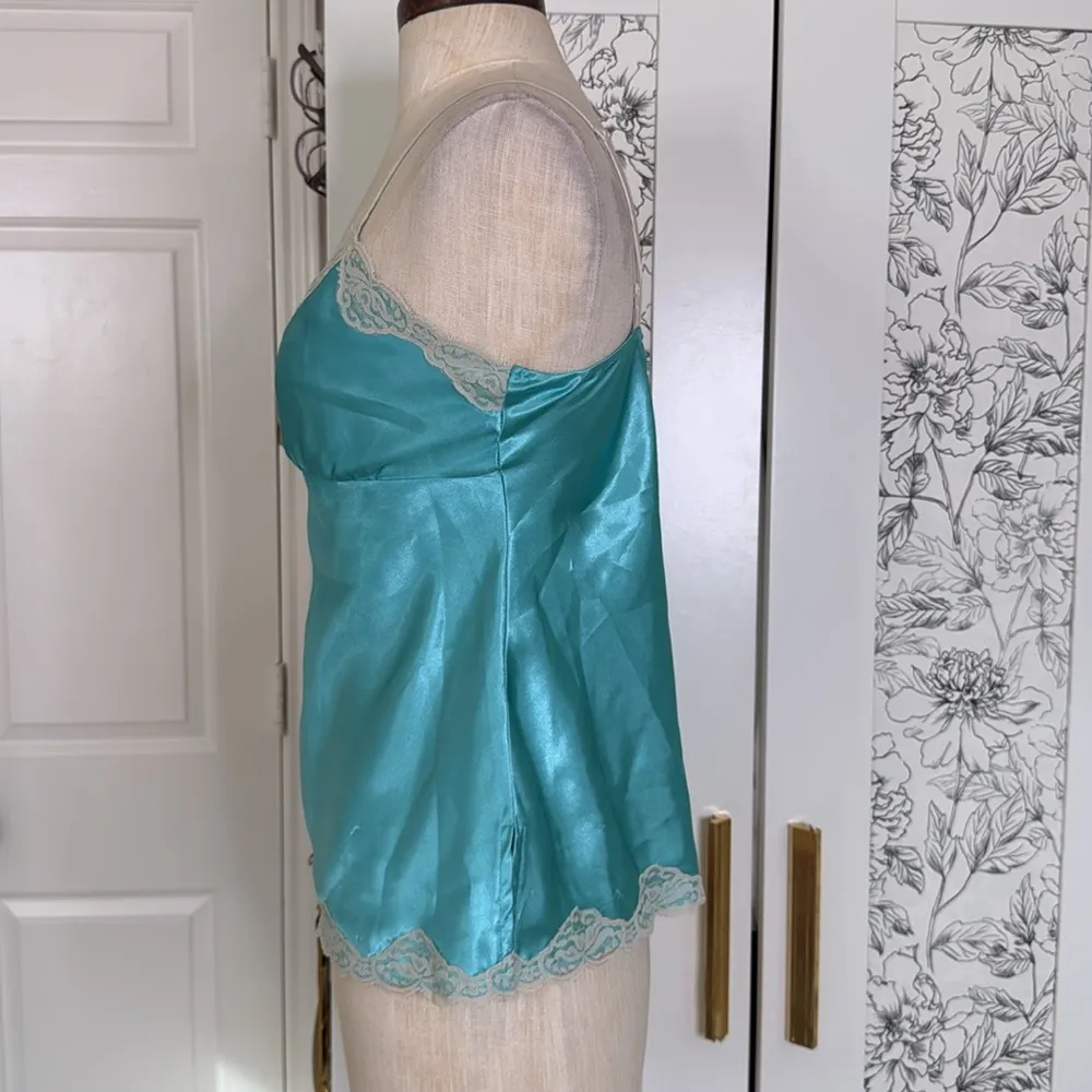 Xhilaration vintage y2& satin lace trim tank - Image 8