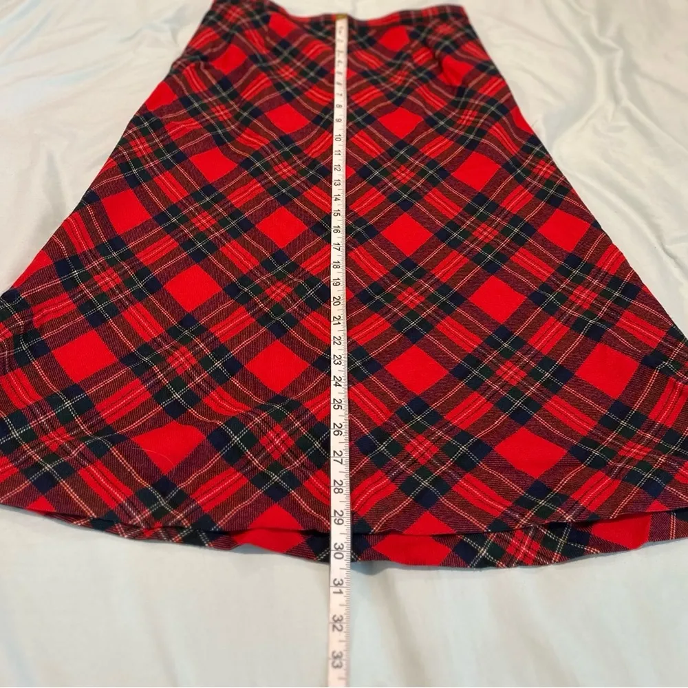 VTG 1970's Pendleton Authentic Red Tartan Plaid Skirt w/pockets. Union Made. USA - Image 9