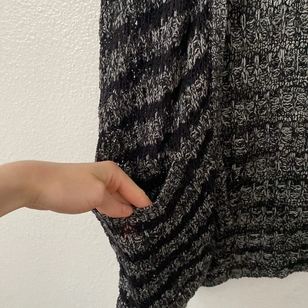 Free People XS Last Night Linen Blend Black and White Knit Cardigan - Image 6