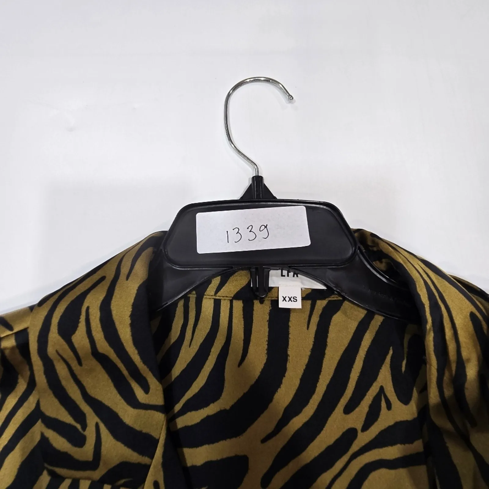 LPA Callao Button Down in Tiger XXS - Image 15