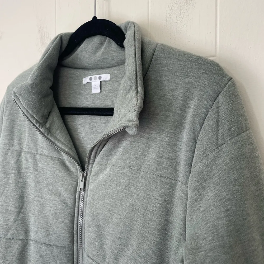 Three Dots Full Zip Quilted Jacket Light Sage Green Soft Women’s Size M - Image 9